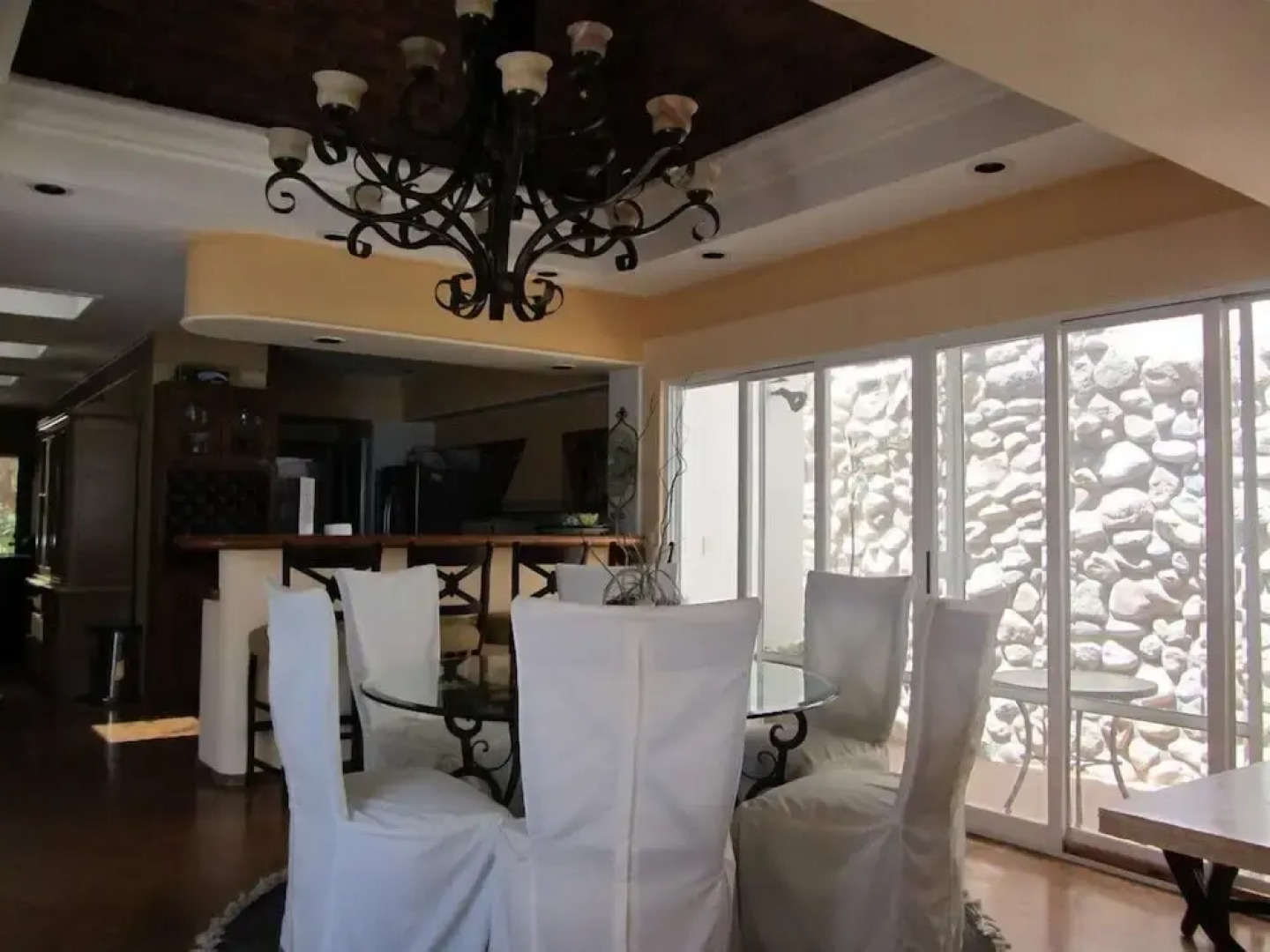 Casa Dos Dolphins 2 Bedroom Villa by Redawning