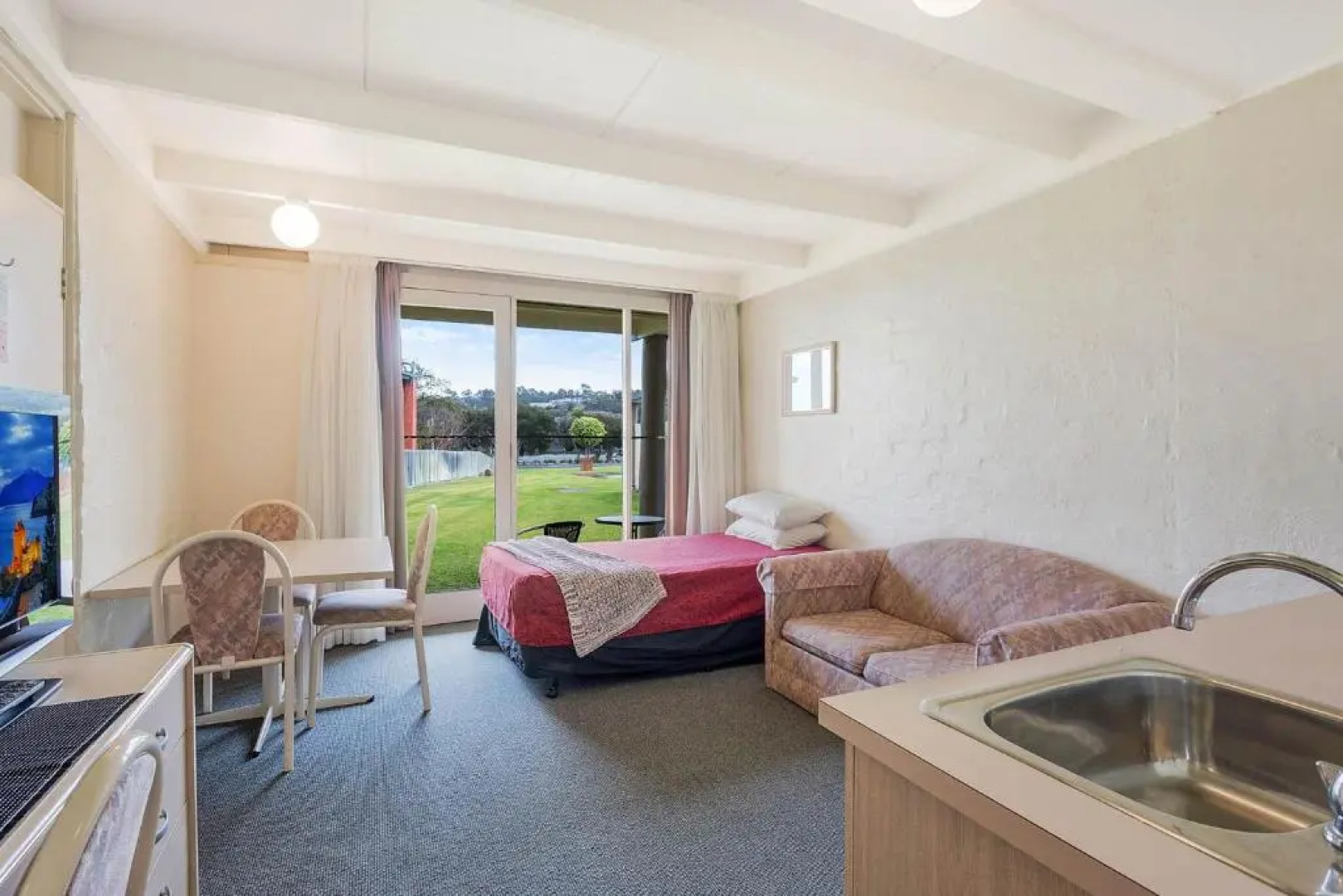 Tween Waters Merimbula