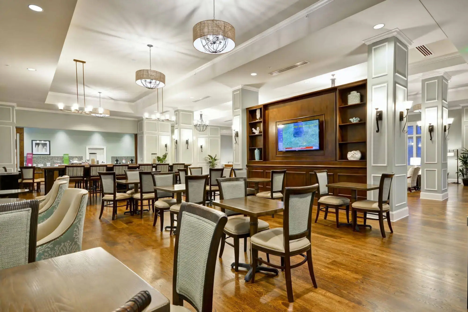 Hampton Inn & Suites Charleston Airport