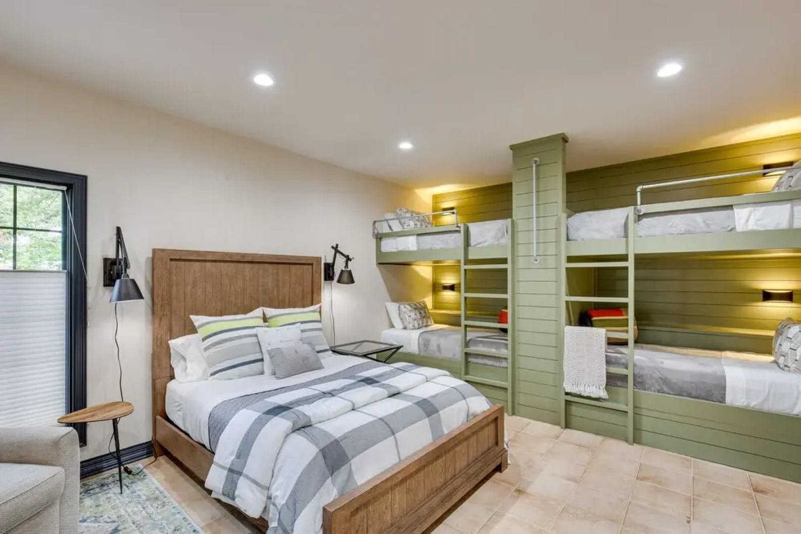 Cedar Creek Lake Retreat - Near Wedding Venues