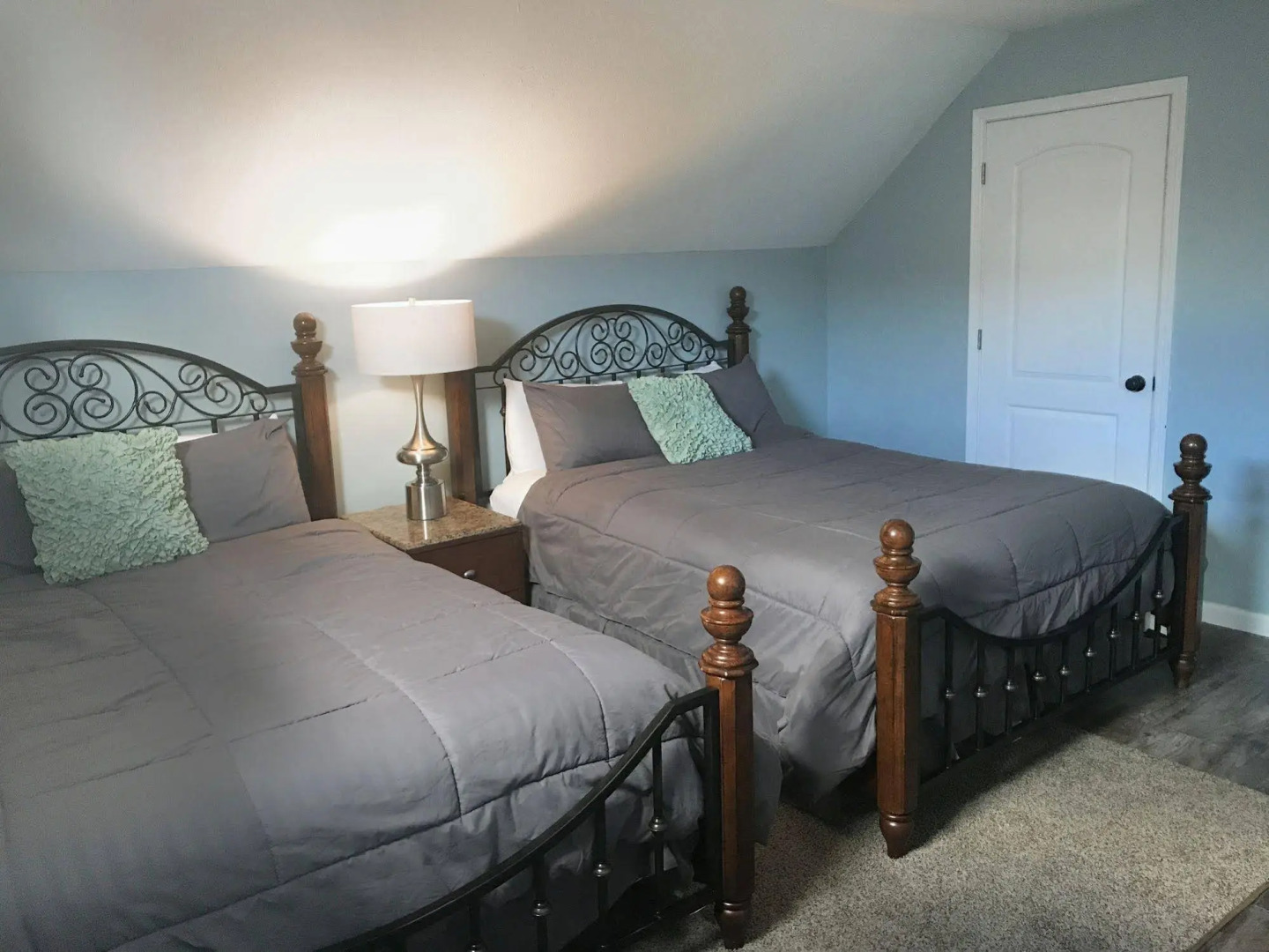 Harbour Square Suites