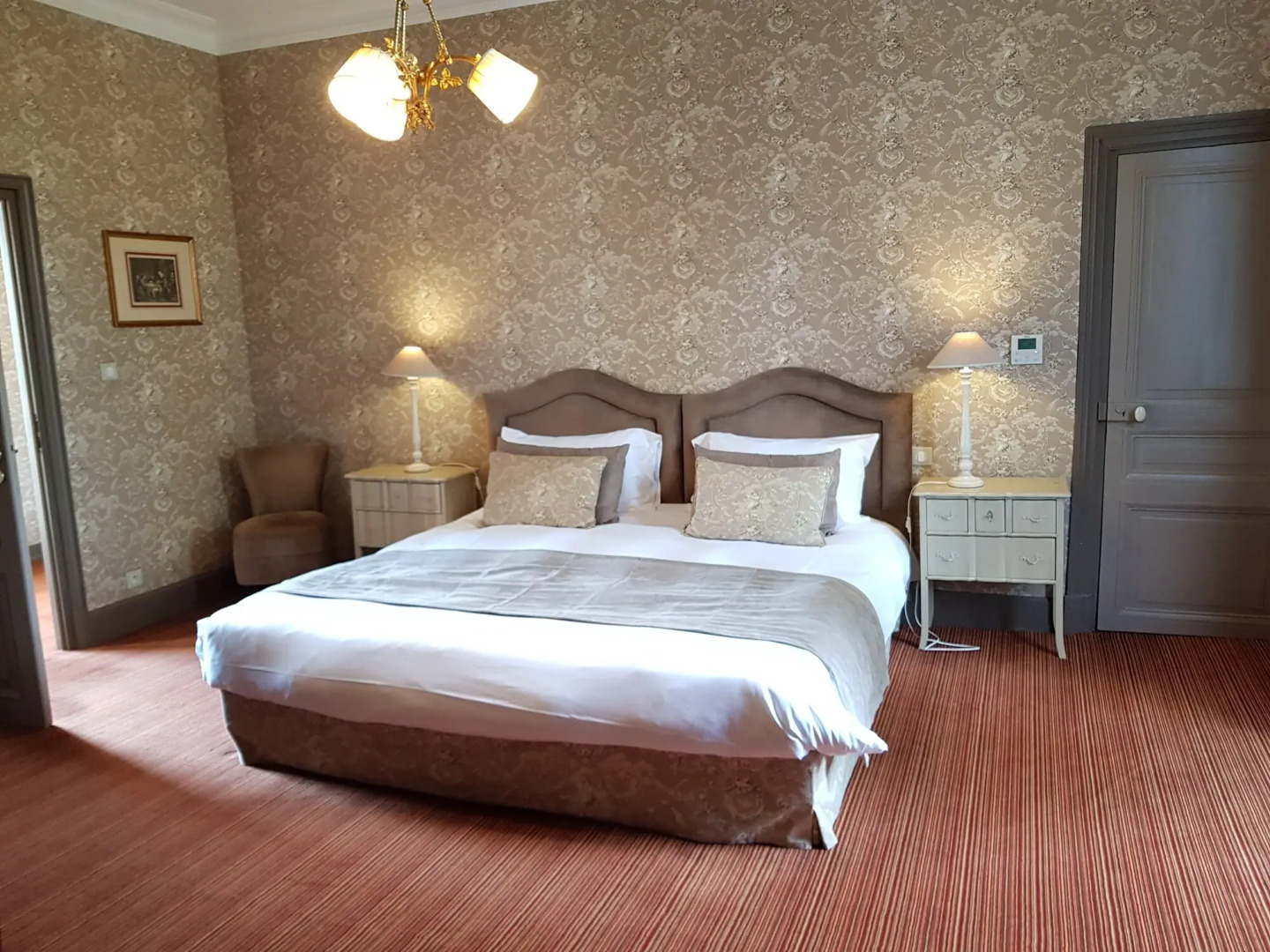 Hôtel Restaurant - Chateau de Lalande