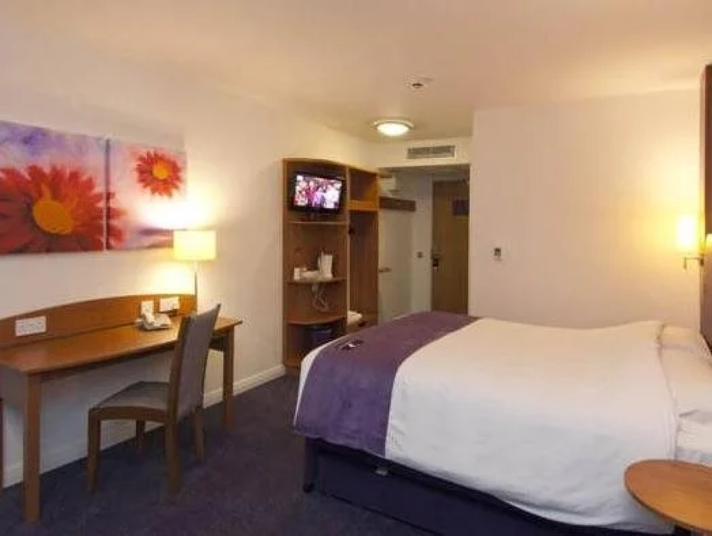 Premier Inn Thurrock East