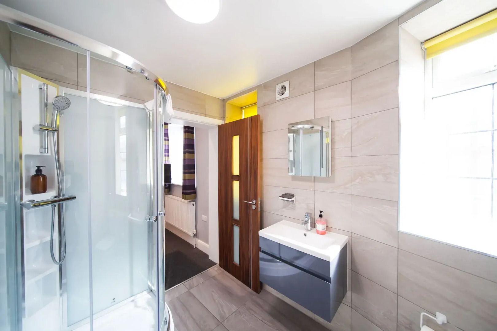 OYO The Arch, Wembly Stadium