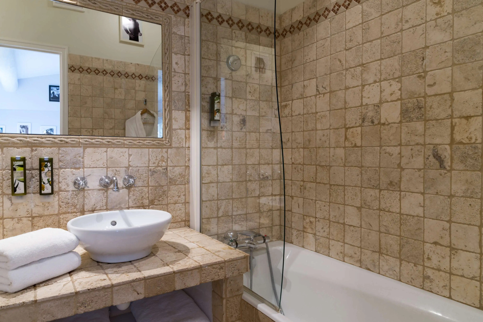 Mas des Romarins, The Originals Relais