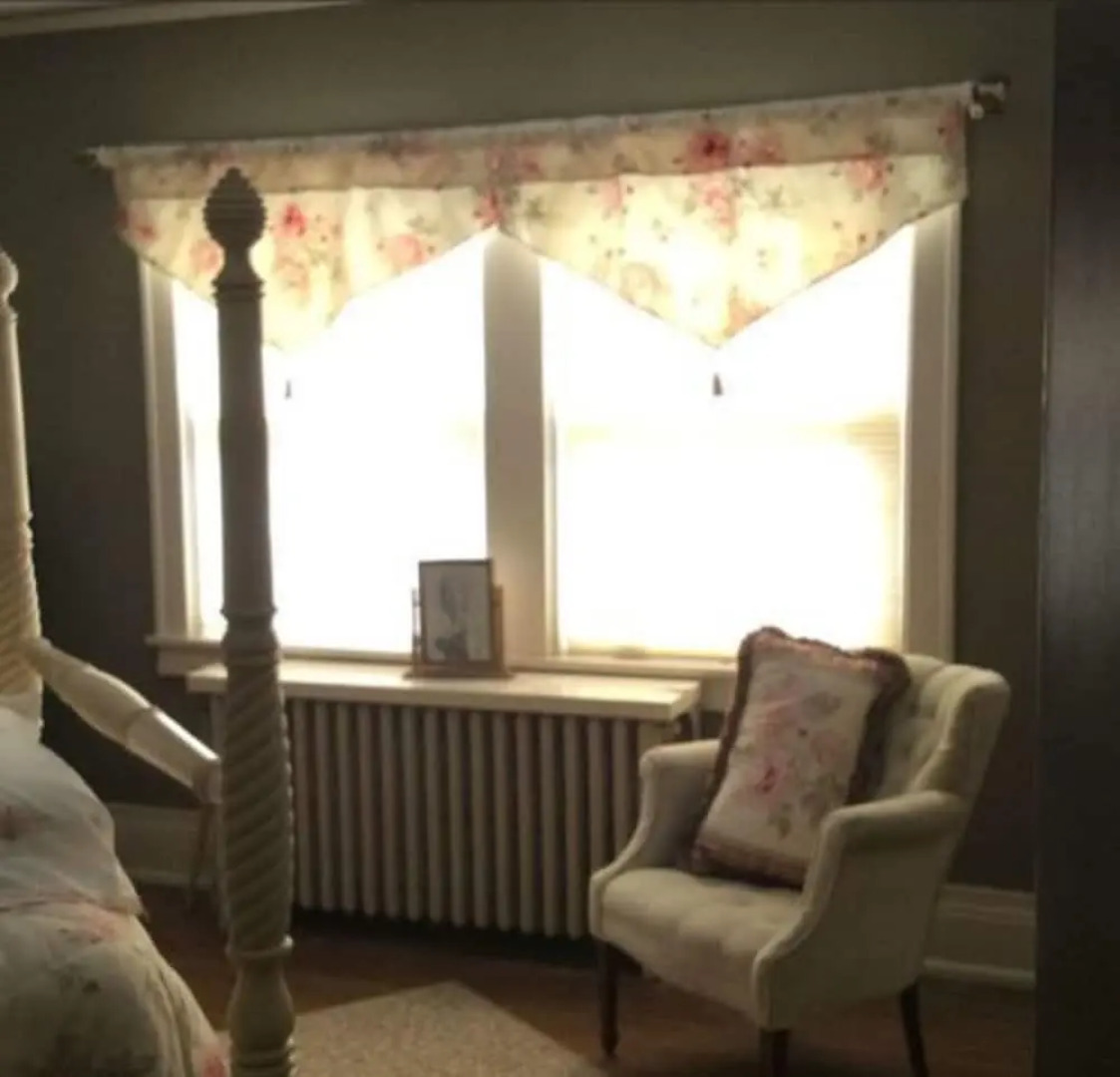 Hallett House Bed & Breakfast