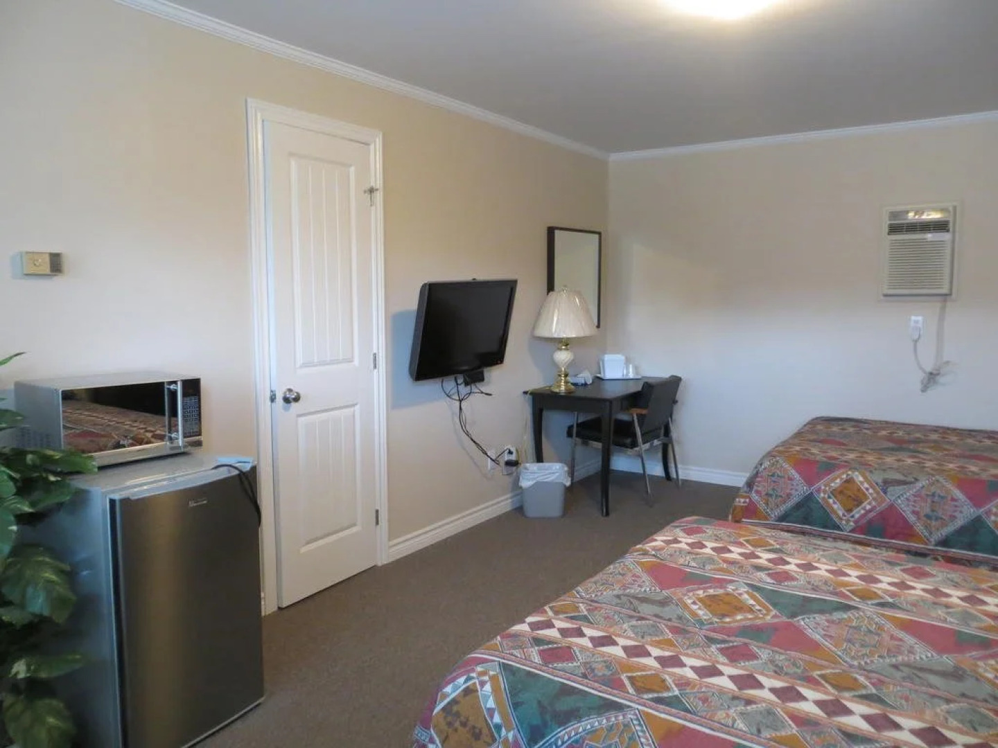 Trapper's Choice Inn & Restaurant