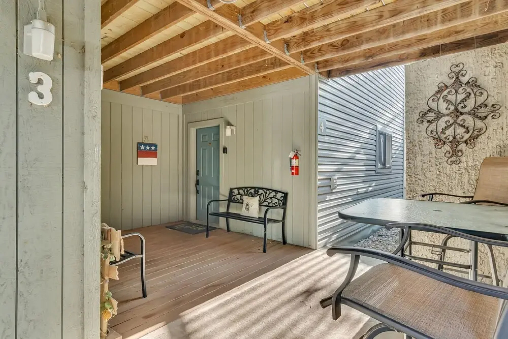 Wildwood Wonder 2 Bedroom Condo by Redawning