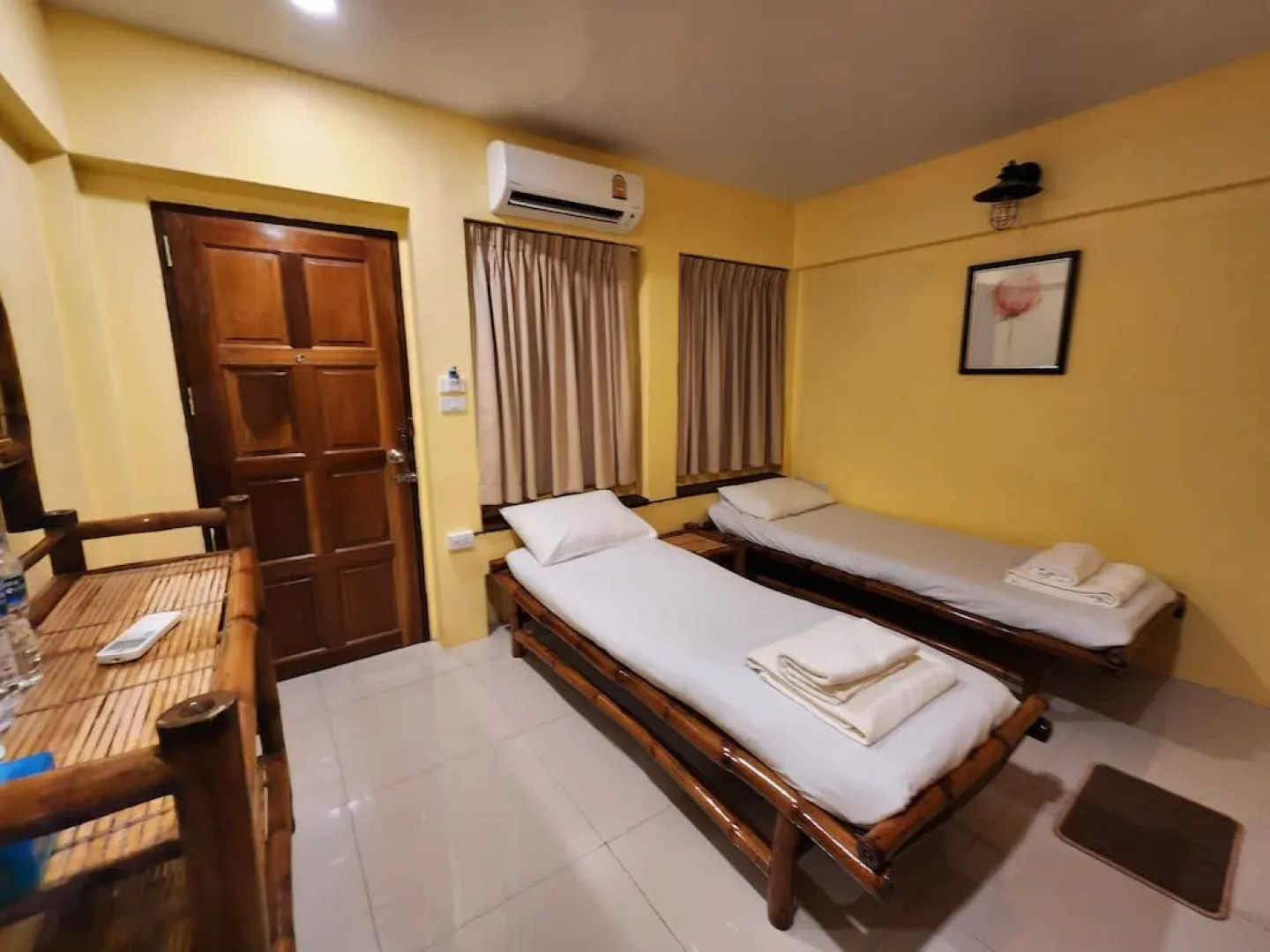 Sawasdee Lagoon Camping & Restaurant