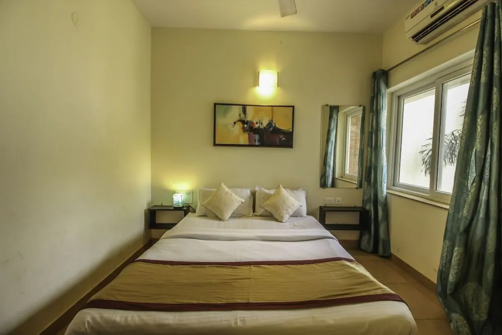 OYO 11729 Home Modern Studio Arpora