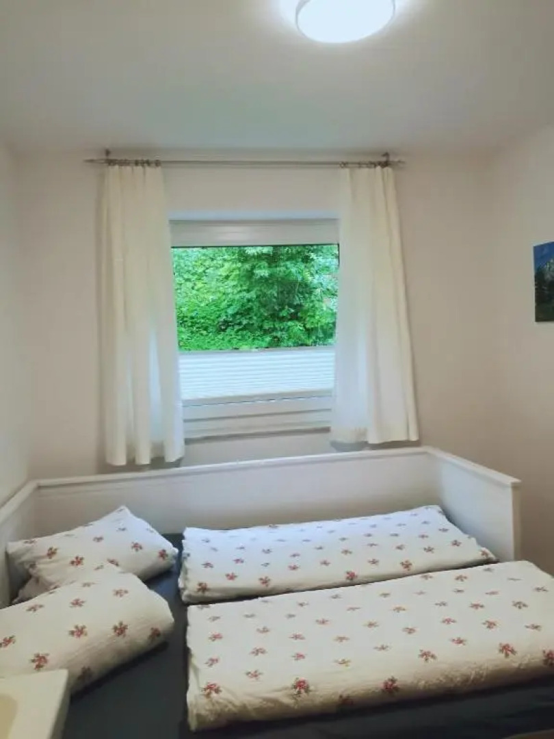 Gemutliche Wohnung 10 Minuten Vom See Entfernt