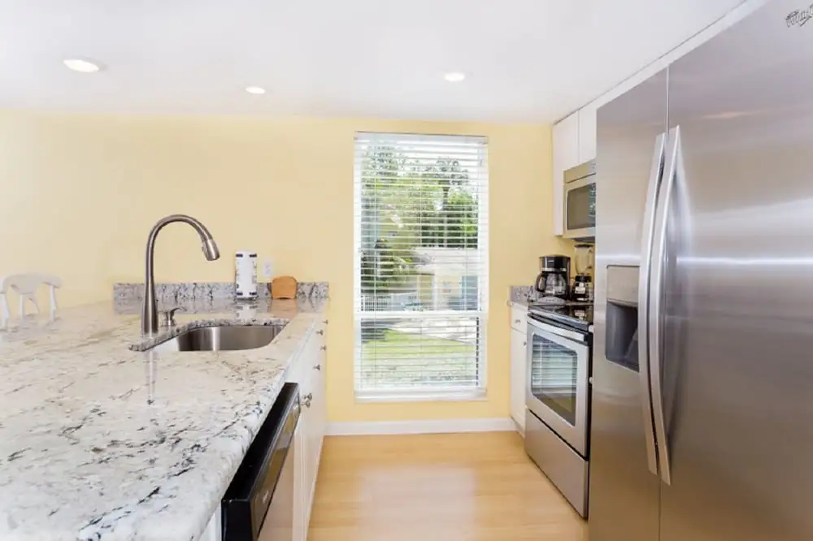 Bay Breeze Cottage-Captiva Shores 3A