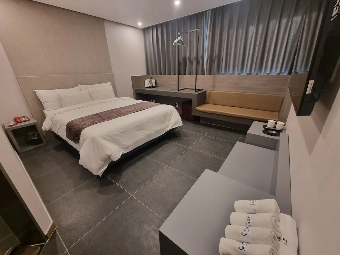 Yeow-B Hotel Jinju