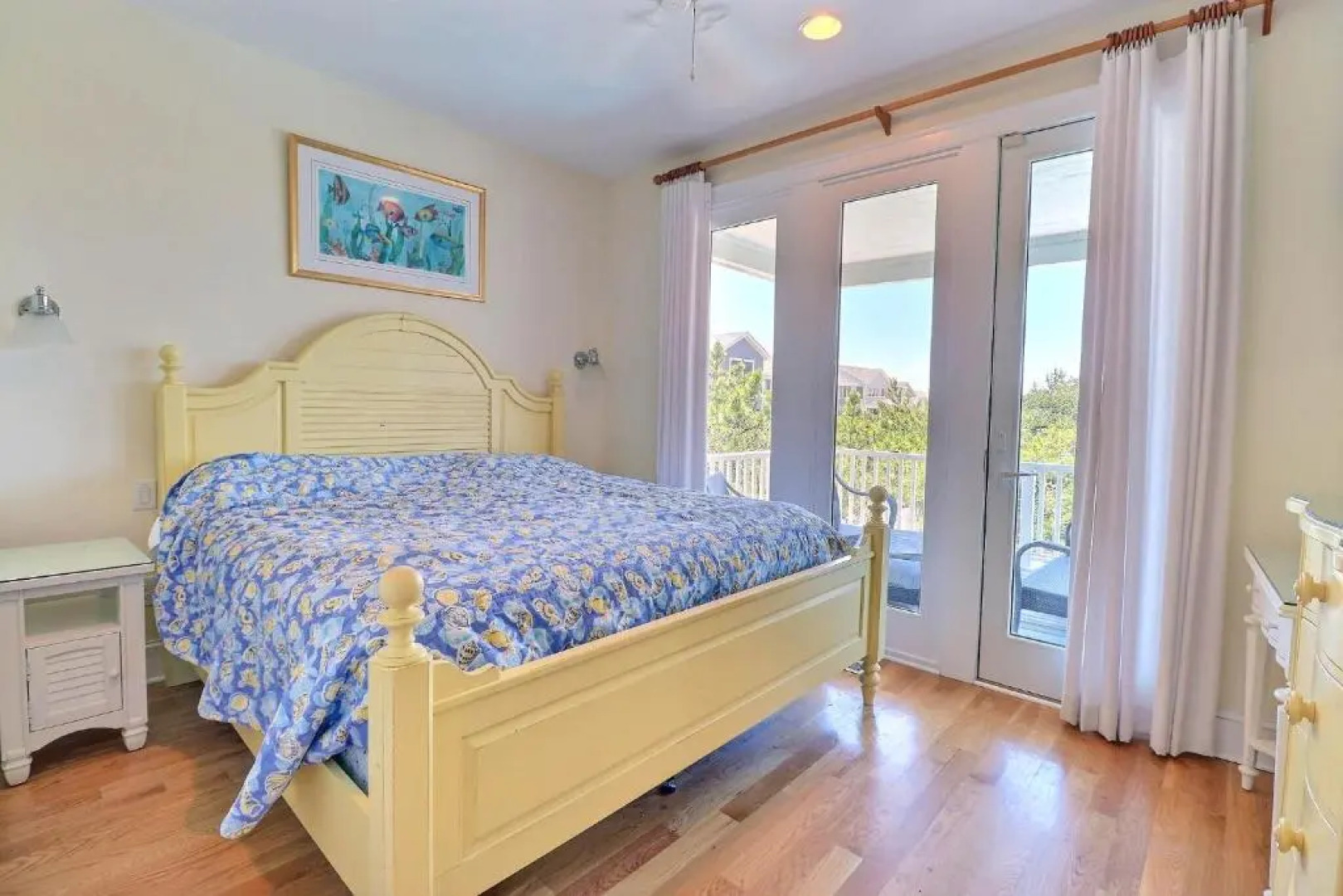 1399 Carolina House 3 Min Walk to Beach