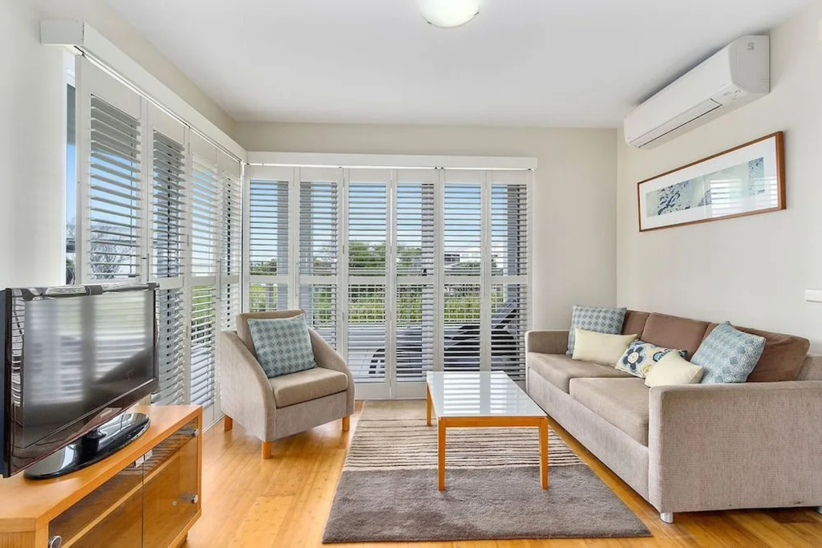 Resort On The Beach 6126-27