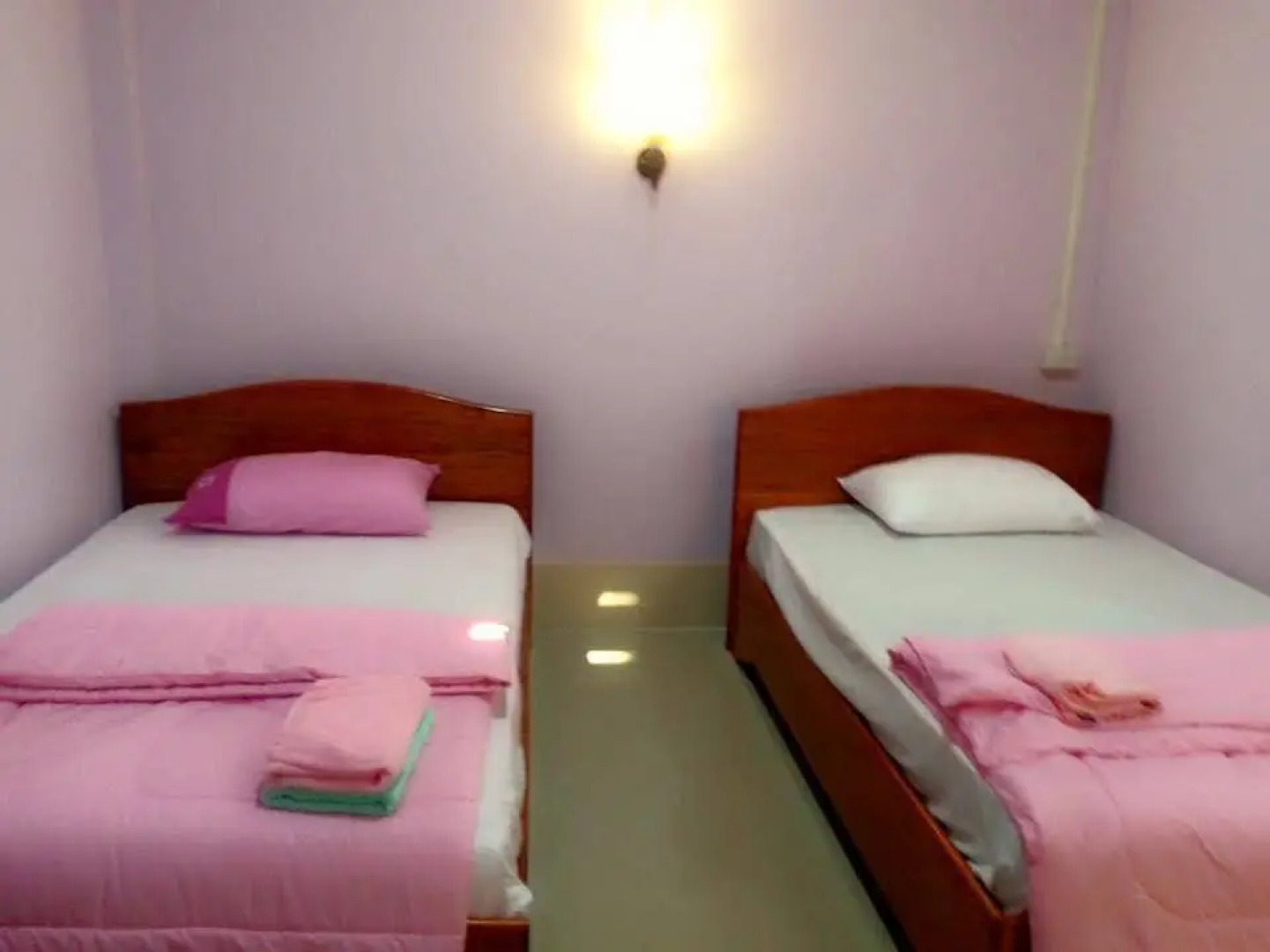 Phetchinda Guesthouse