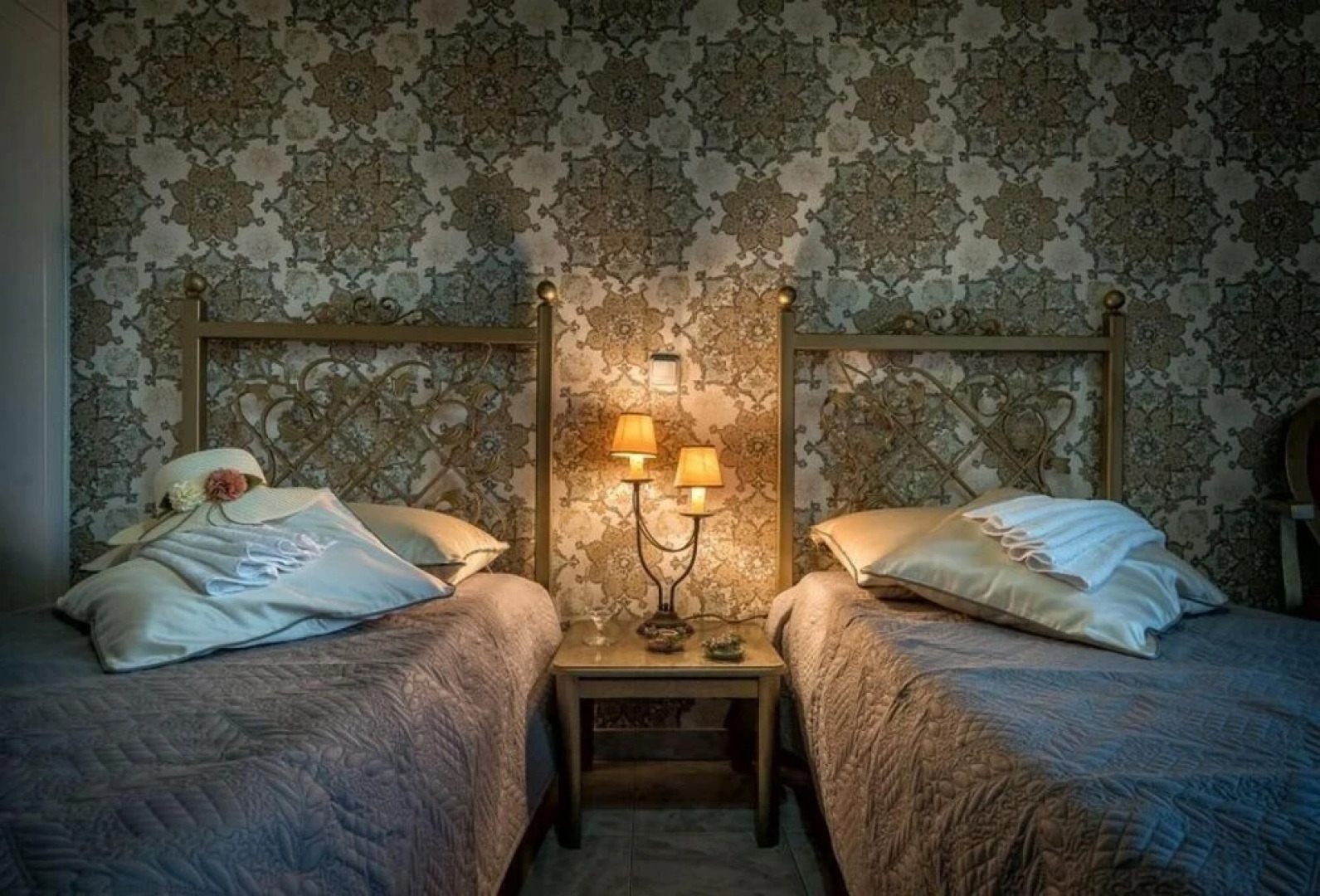 Castelli Luxury Villa 4-bedroom Villa With Private Pool