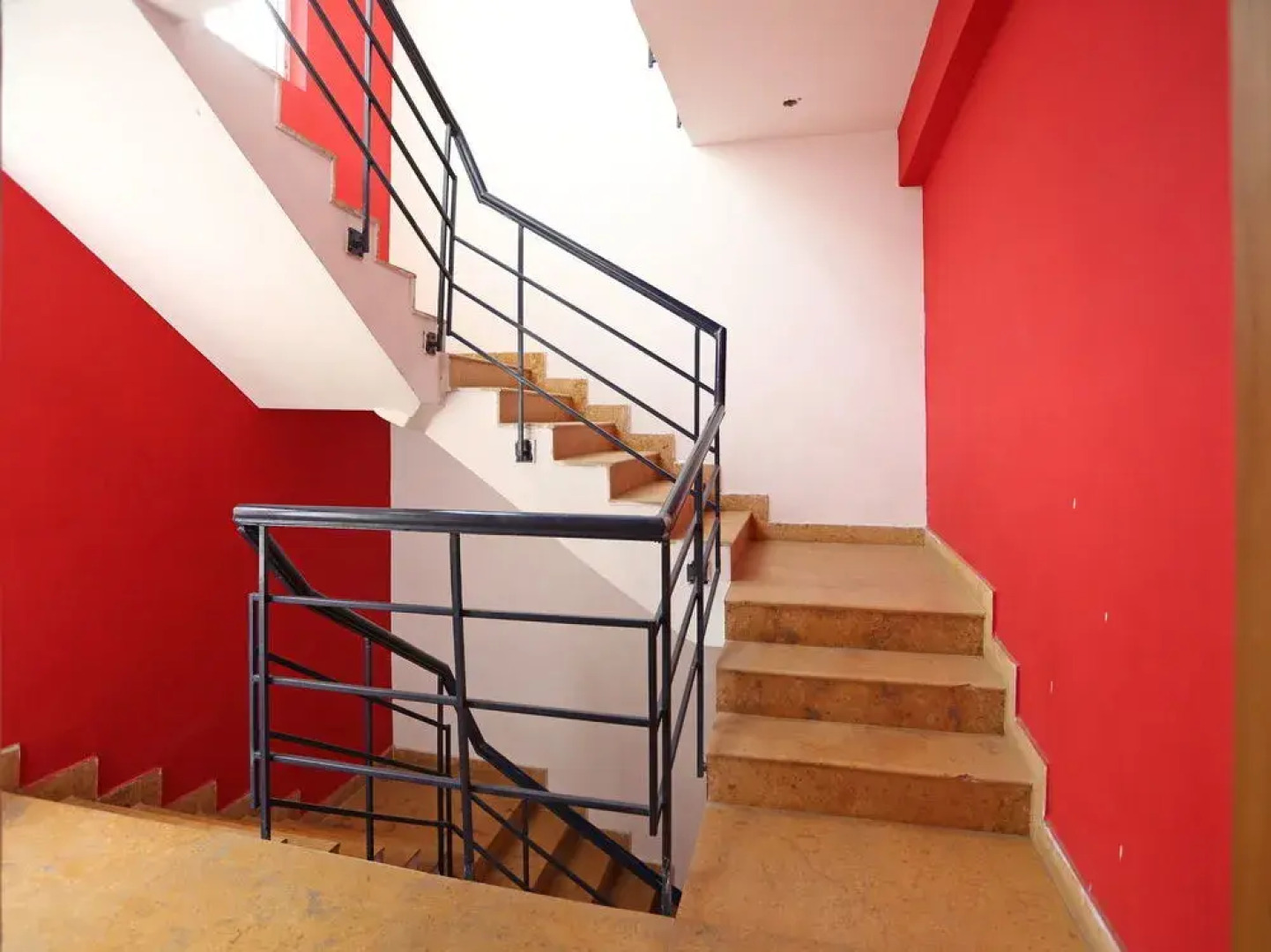 OYO Flagship Noida Golf Course