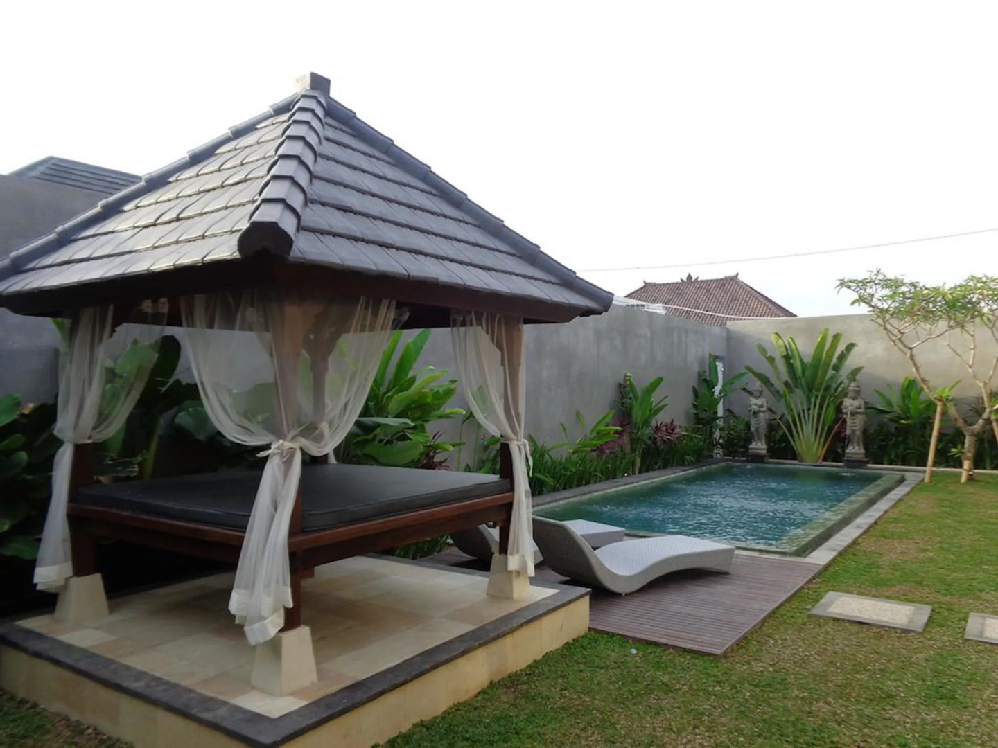 Swiss-Belvillas Umalas