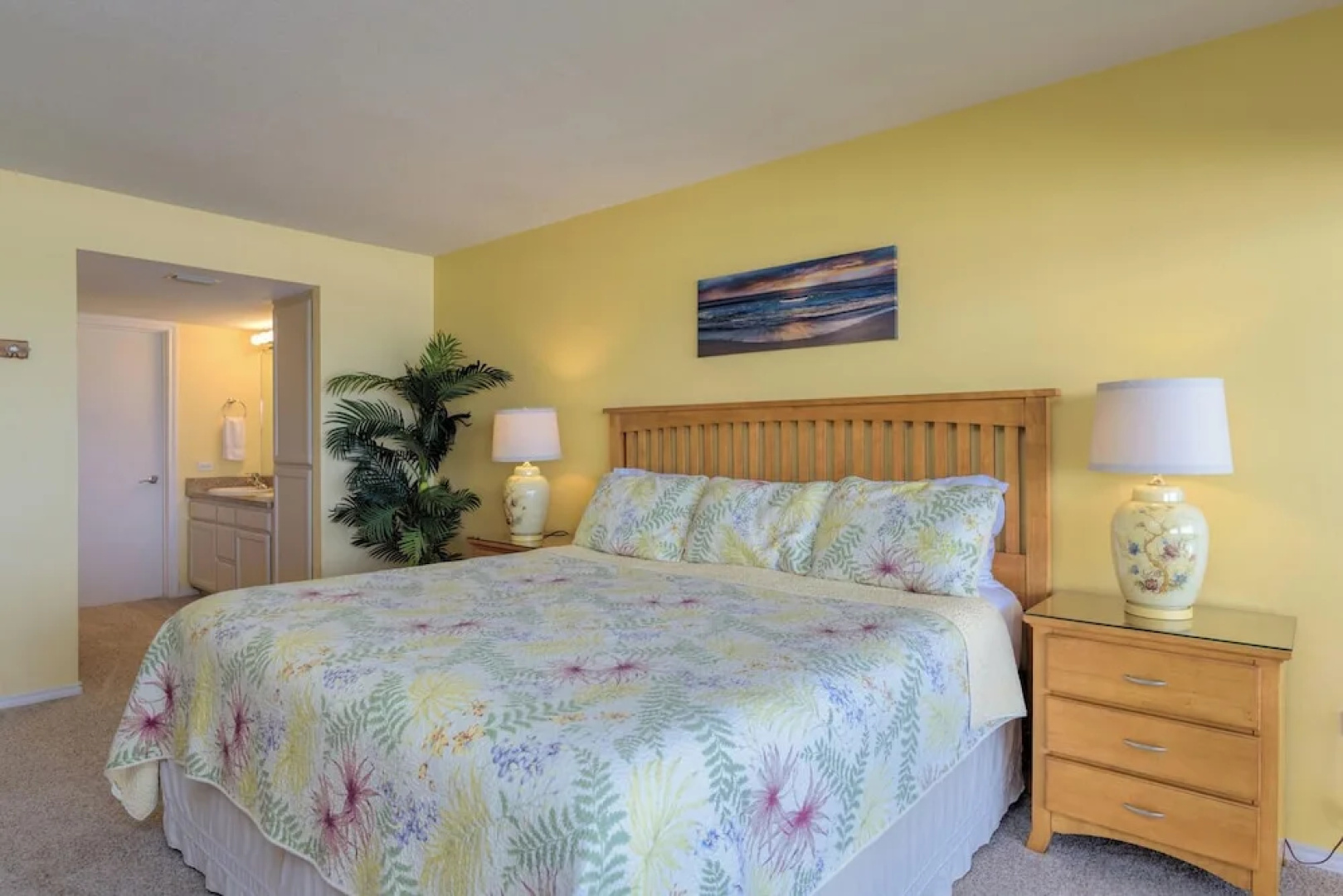 Beachfront Condo w Panoramic 12th-floor Gulf View!