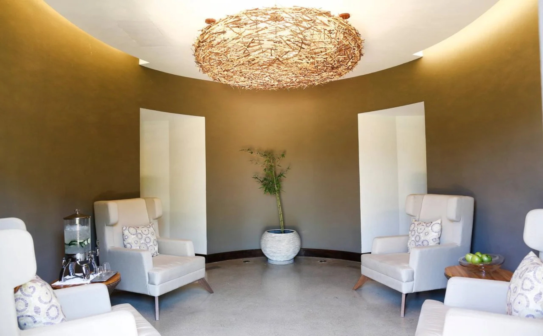 El Mangroove Papagayo, Autograph Collection