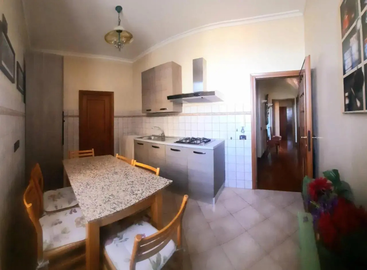 Ecco Marino Casa Vacanze