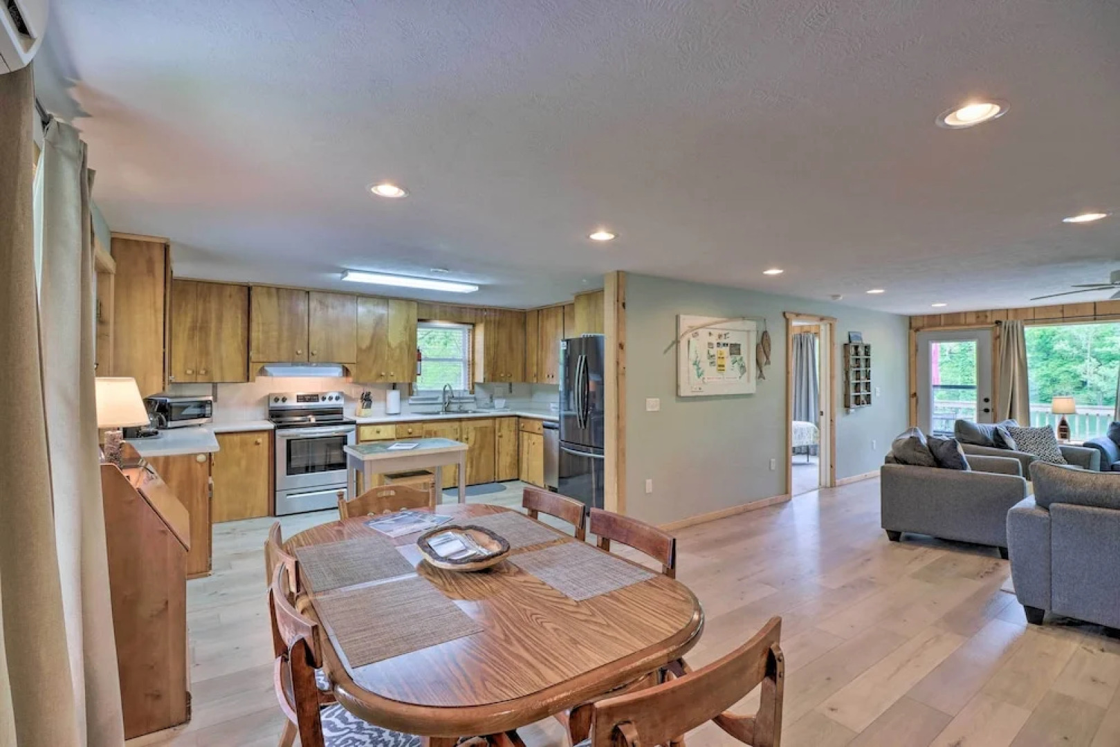 Expansive Cotter Cabin on White River w/ Deck!