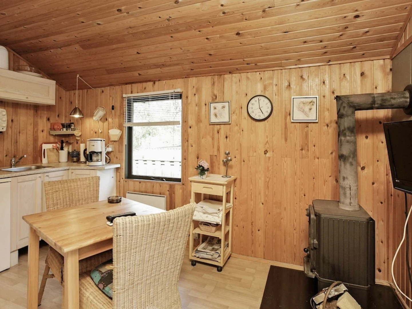 Cozy Holiday Home in Hals near Beach