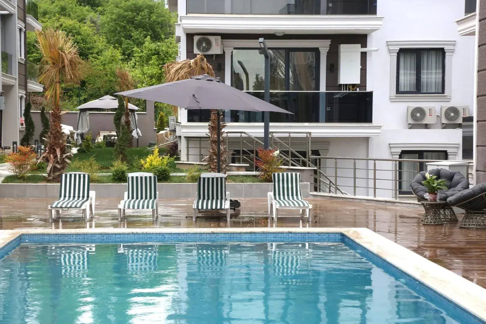 Flower City Suites