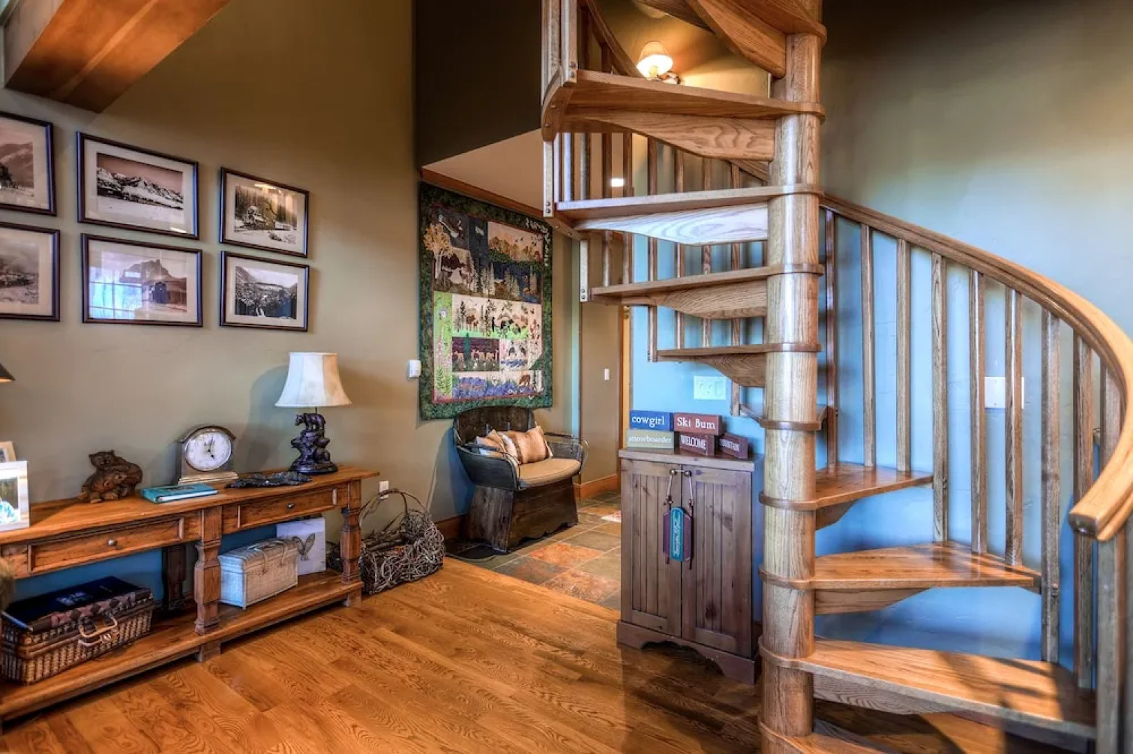 Bachelor Gulch Village