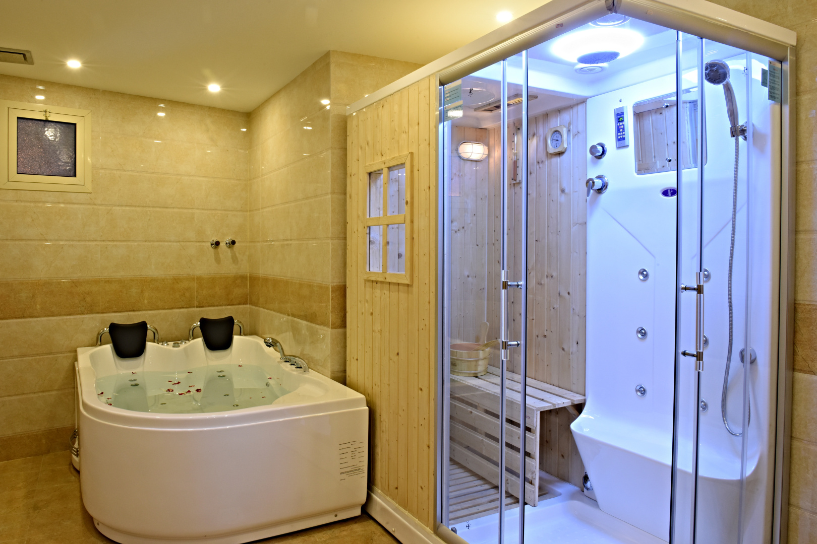 Garden Plaza Hotel Sefah