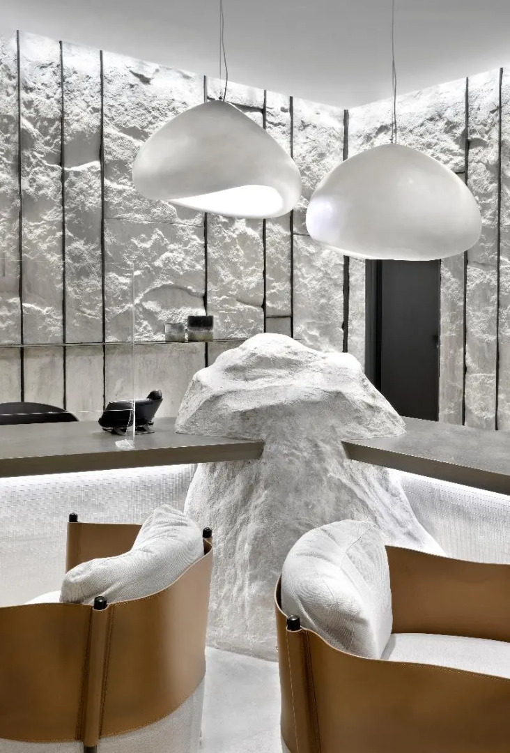 Aeonic Suites and Spa