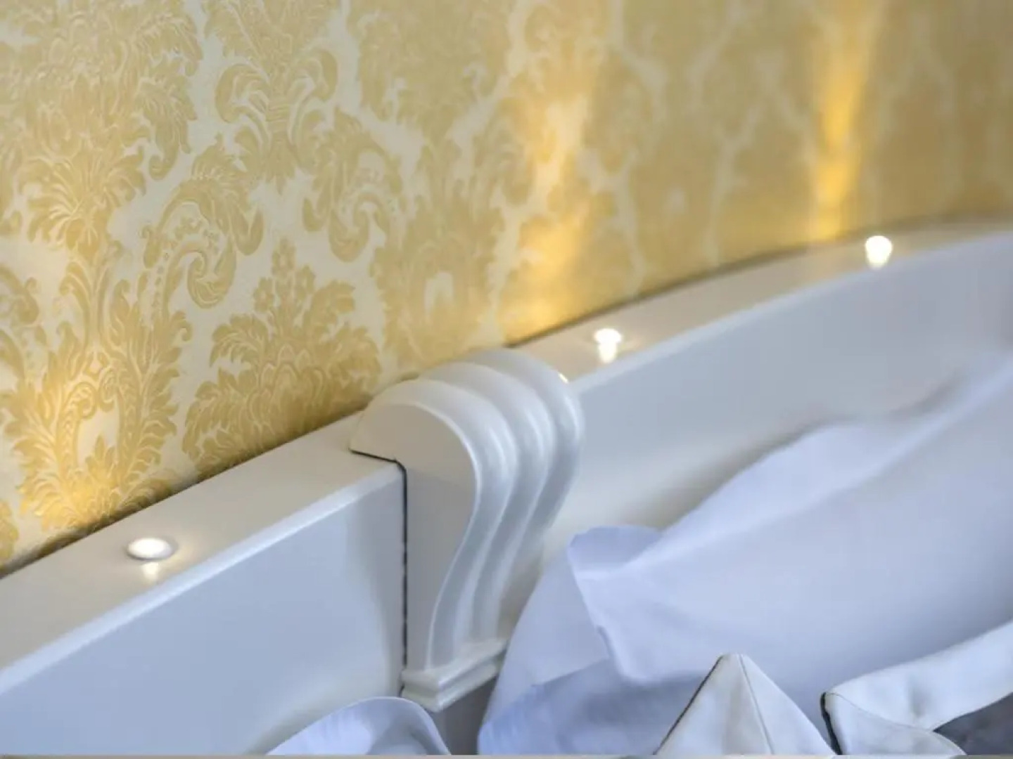 Novecento Suite Hotel