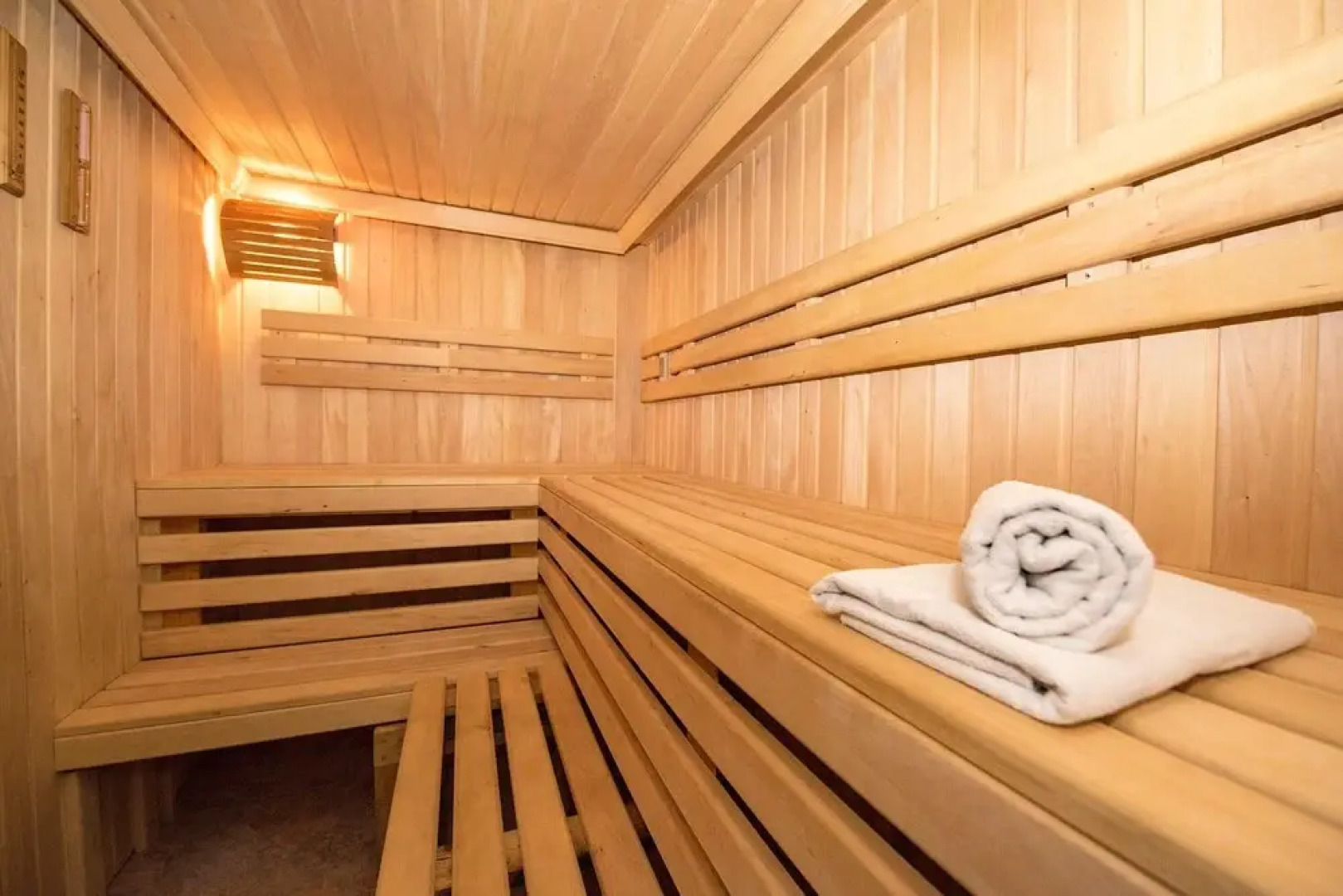 Apartment With one Bedroom in Armamar, With Wonderful Mountain View, Shared Pool, Furnished Terrace