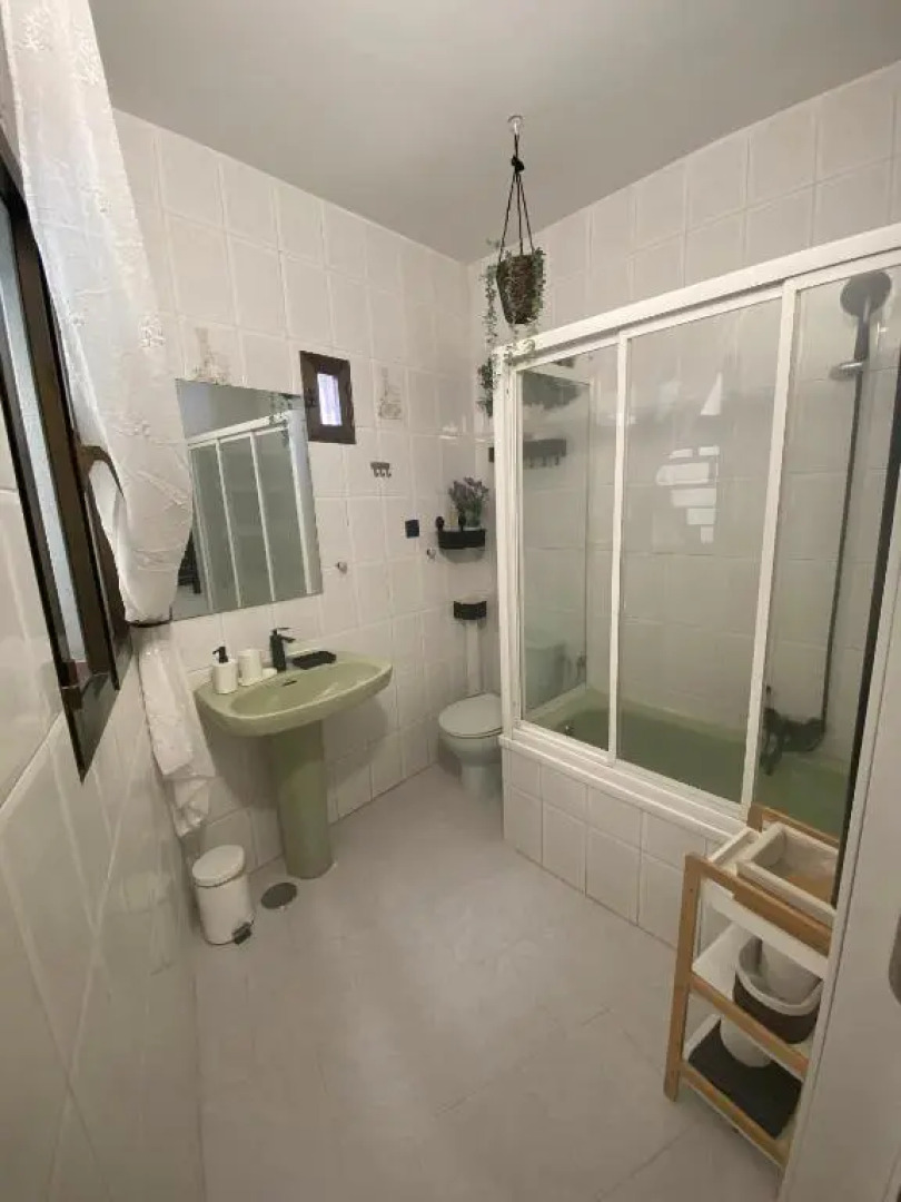 casa de pueblo con chimenea