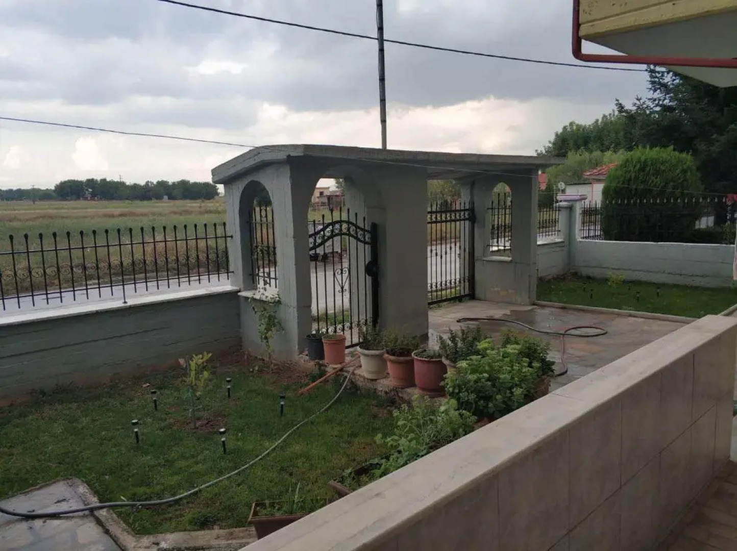 Polys Apartment with view