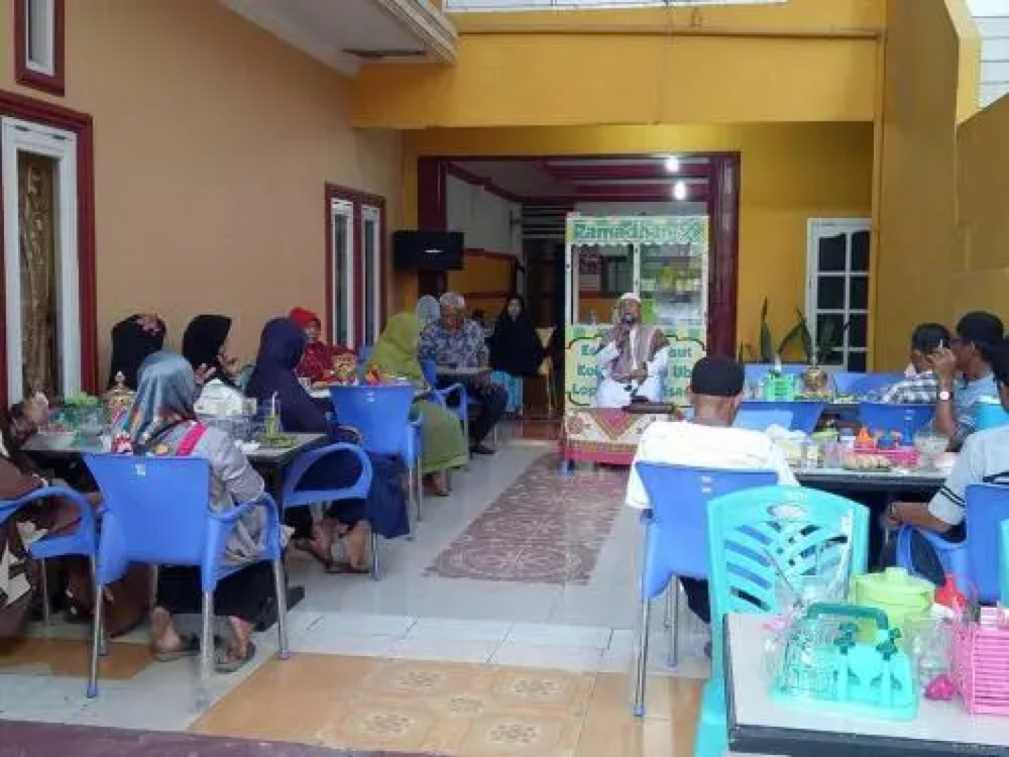 Mangosteen Bed & Breakfast