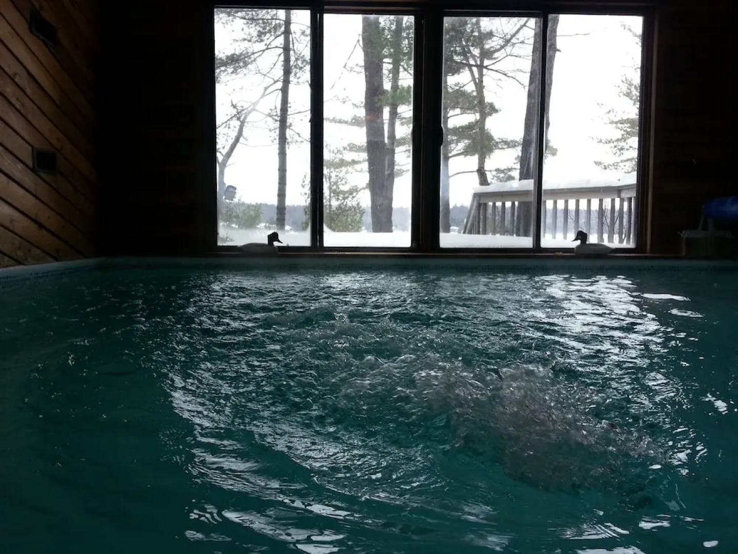 Westwind Inn on the Lake