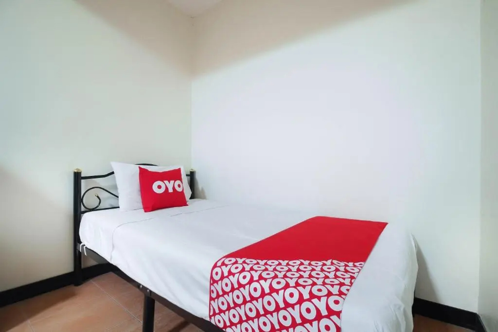 OYO 963 Sunshine Guesthouse
