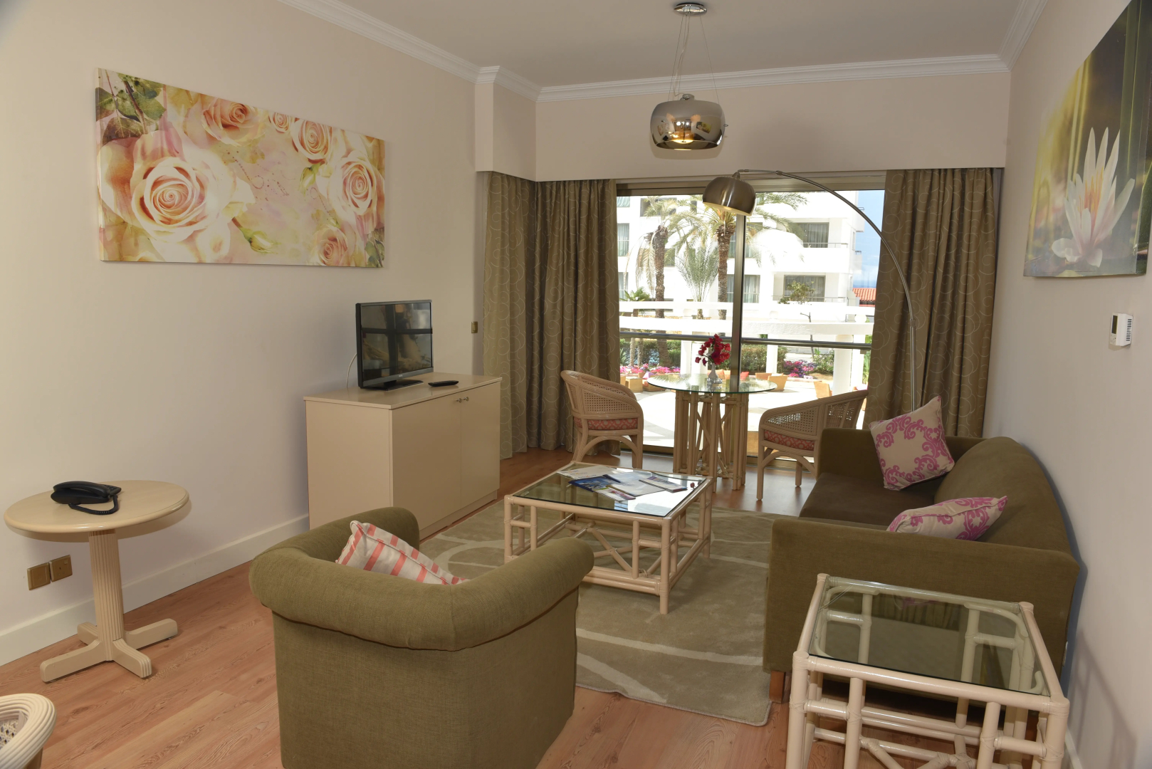 Jasmine Court Hotel