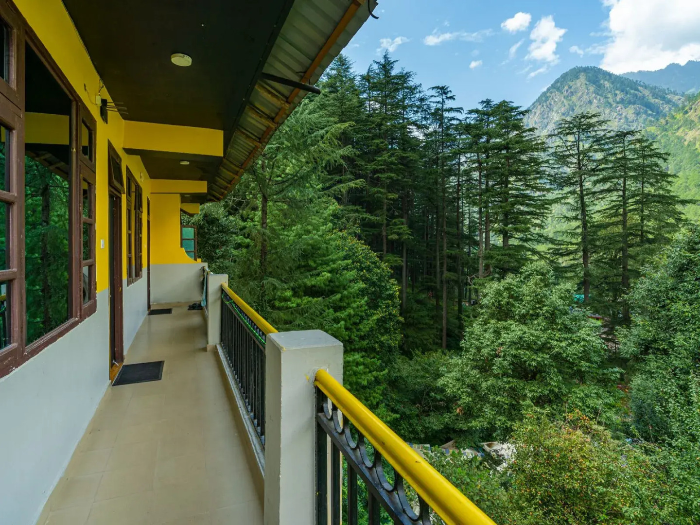 The Hosteller Kasol