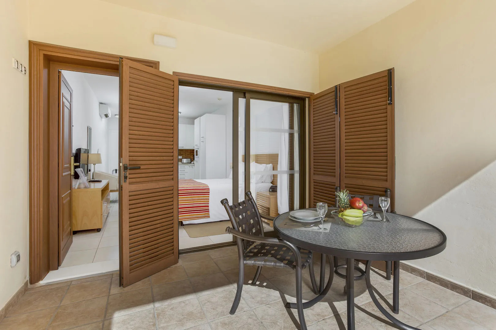 Royal Sunset Beach Club