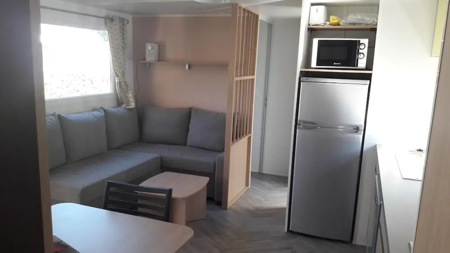 Property With 3 Bedrooms in Les Mathes, With Pool Access, Enclosed Gar