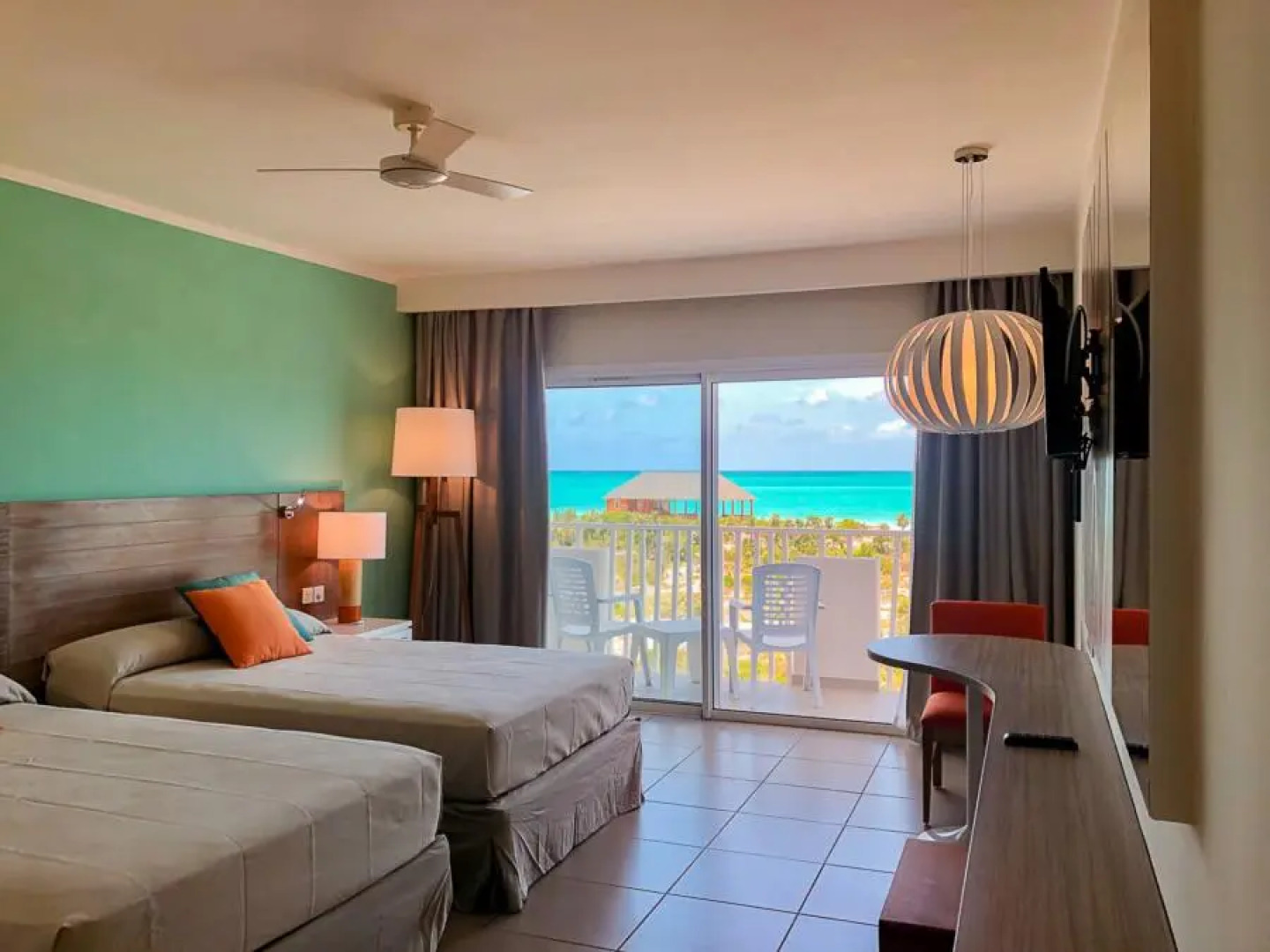 Hotel Valentin Cayo Cruz