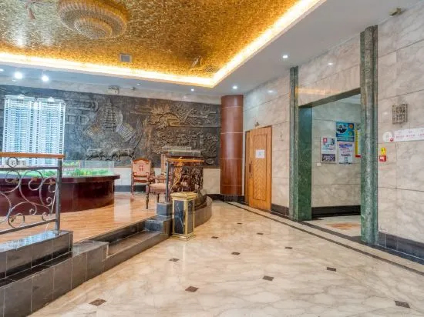 凯里凯铁大酒店