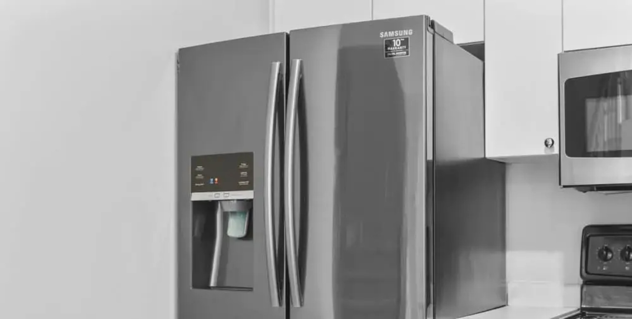 Contemporary 3BR Townhouse in Ajax Cozy Central