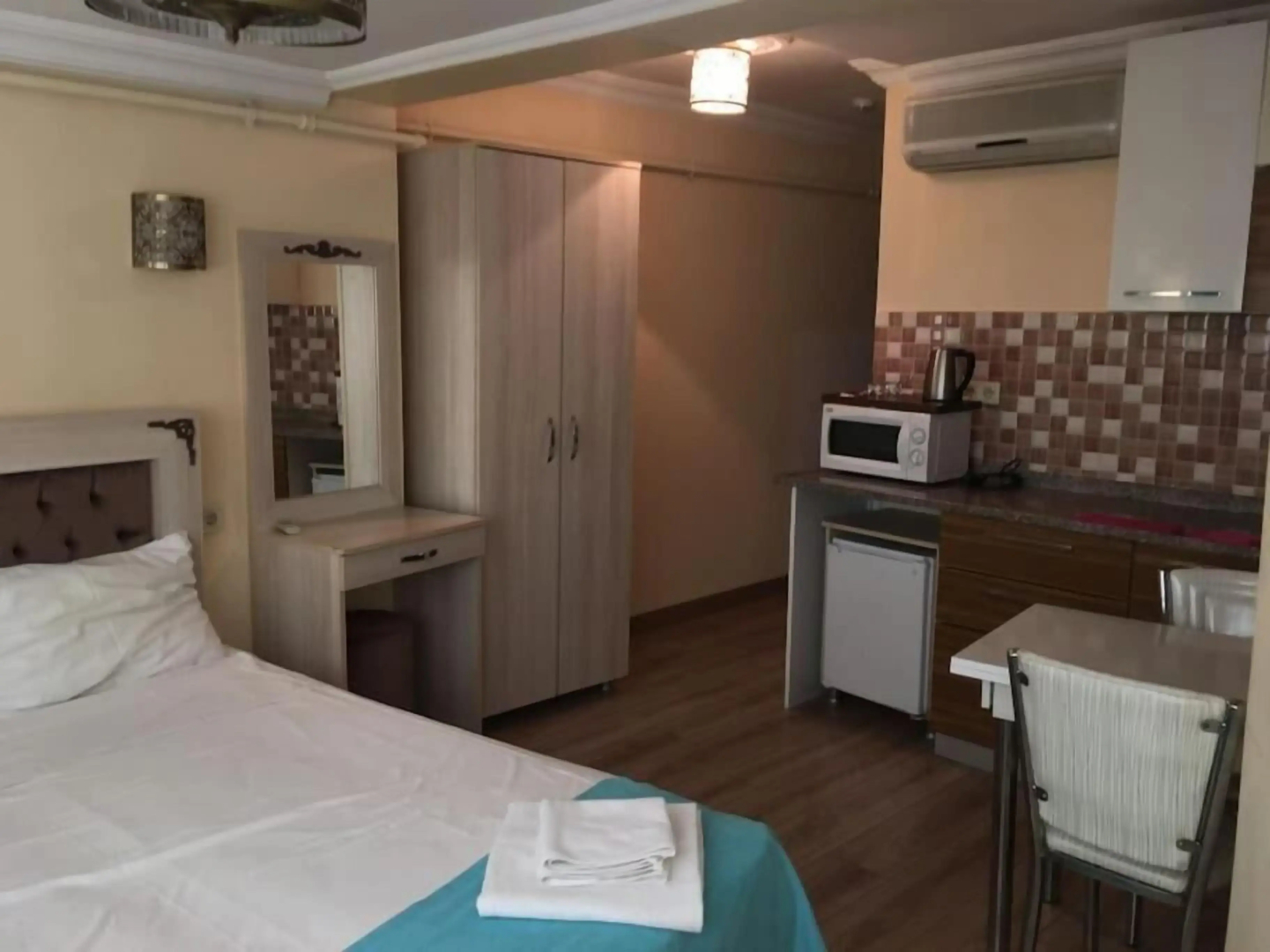 Nuray Hotel