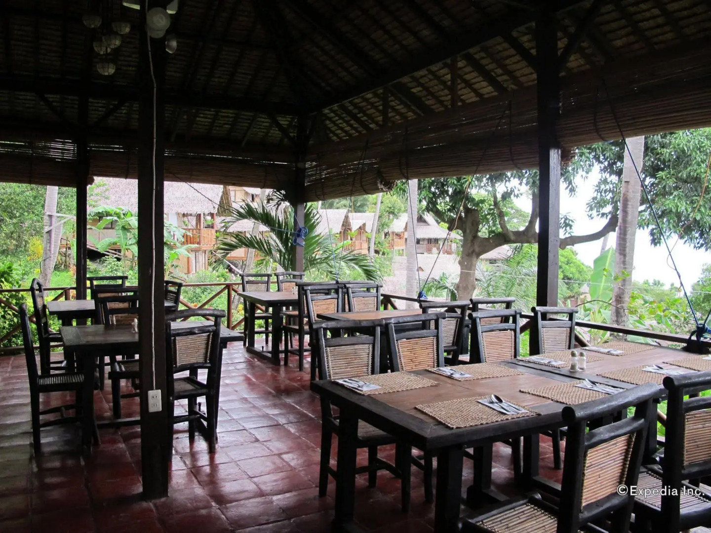 Coco Beach Island Resort