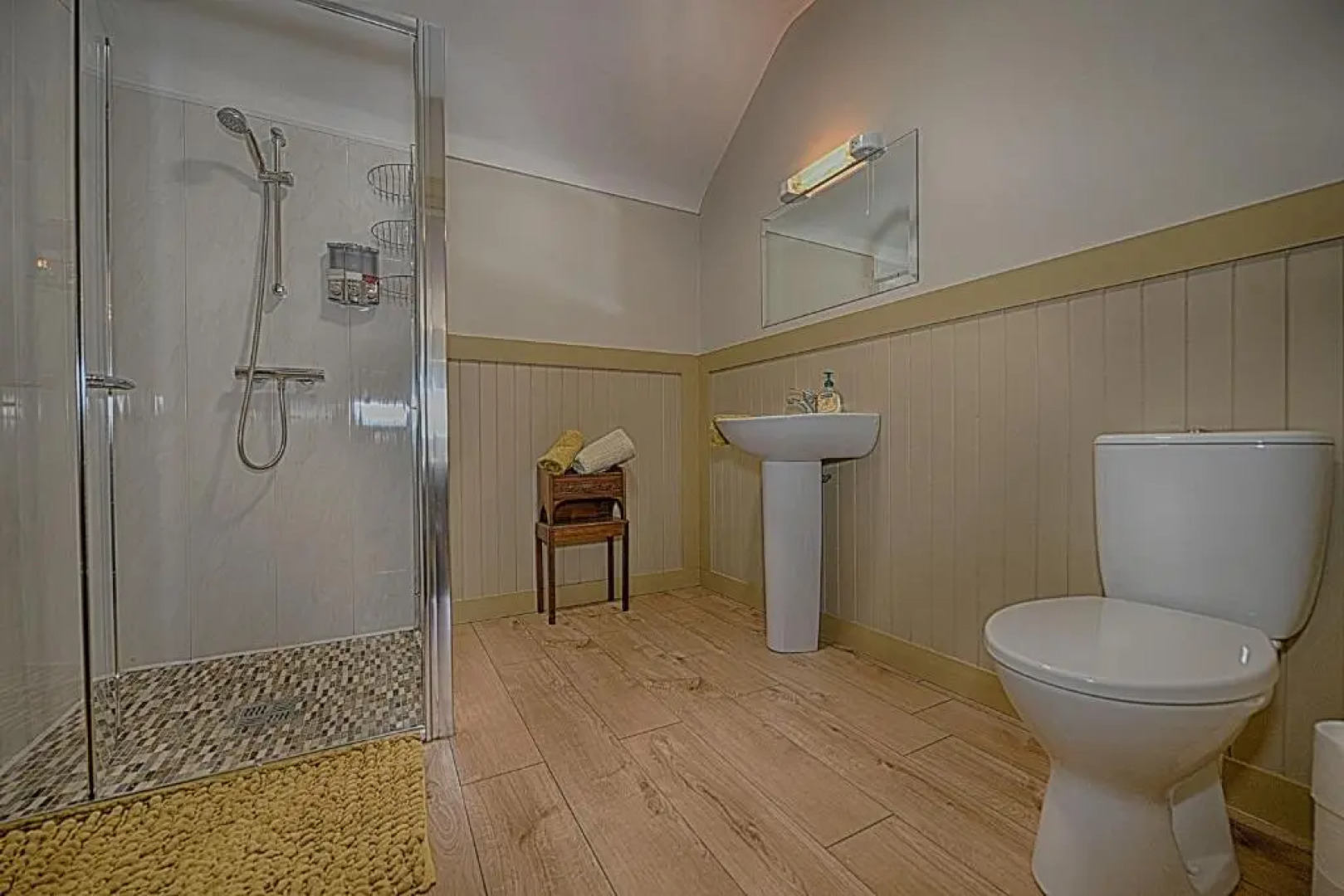 Dulrush Lodge Guest House and Self Catering