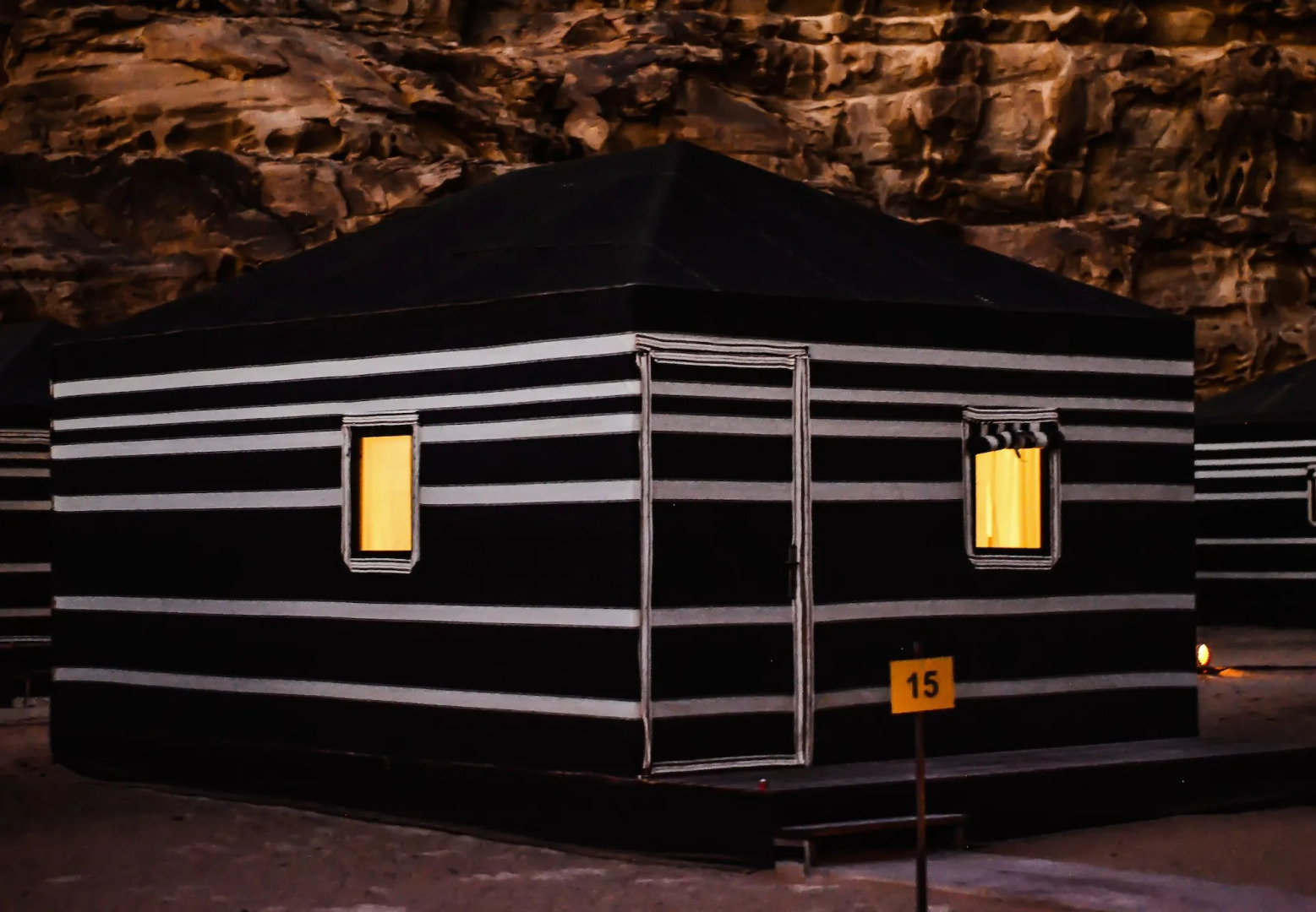 Space Village Luxury Camp